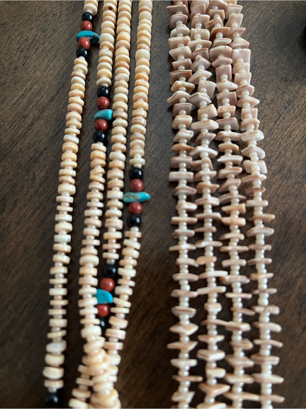 Native American Shell Beaded Necklace w/Turquoise and black/brown accents. - Picture 4 of 5